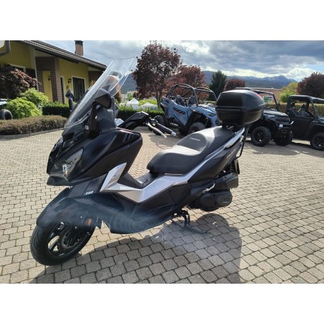 SCOOTER 300 OCCASIONE SYM CRUISYM